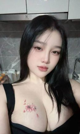 成都微胖大胸服务型嫩妹