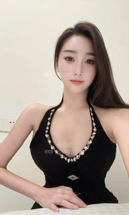 天河大胸健身老师