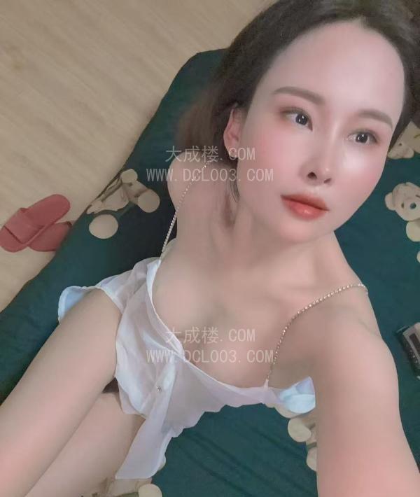 南京仙鹤街性感少妇