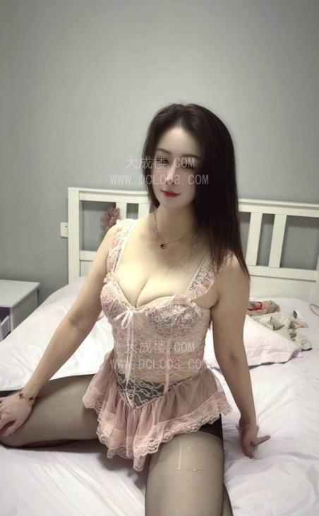 青浦风骚性感丰满翘臀欲妇