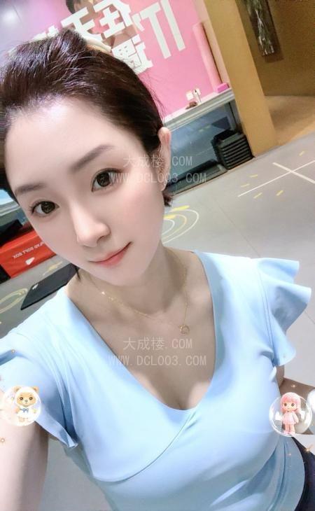 天河蜜桃臀姐姐