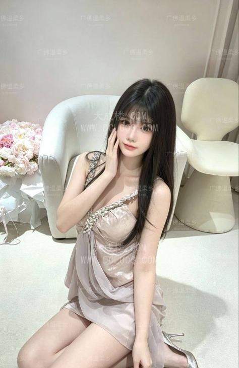 越秀白皙长腿林夕
