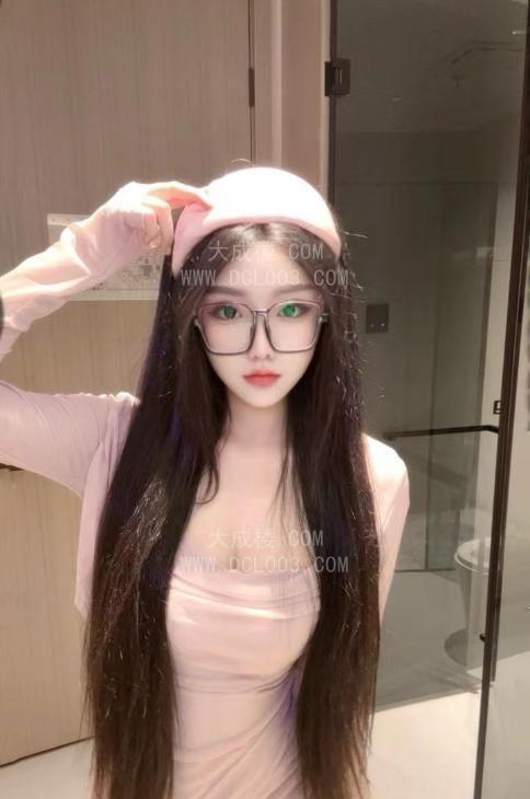 普陀性感制服小女友
