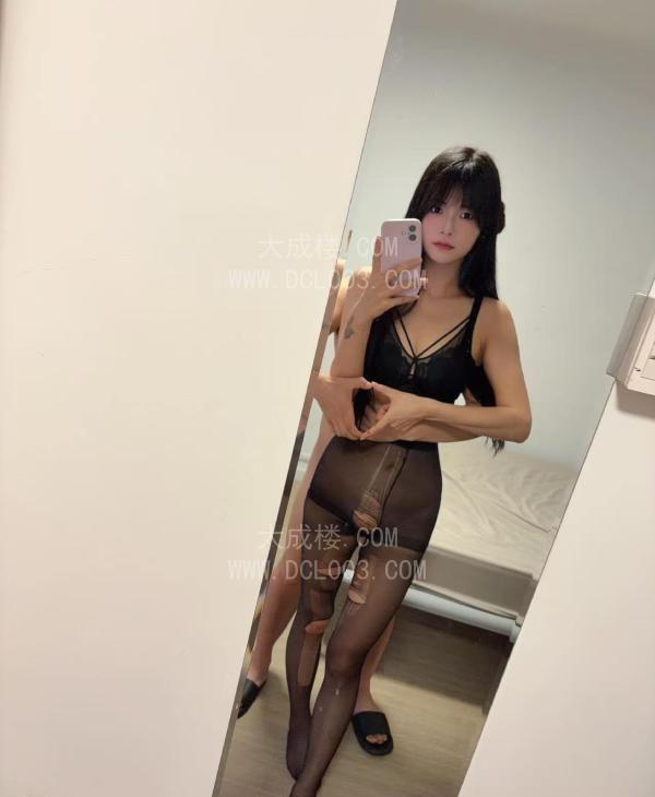 朝阳性感小甜妹
