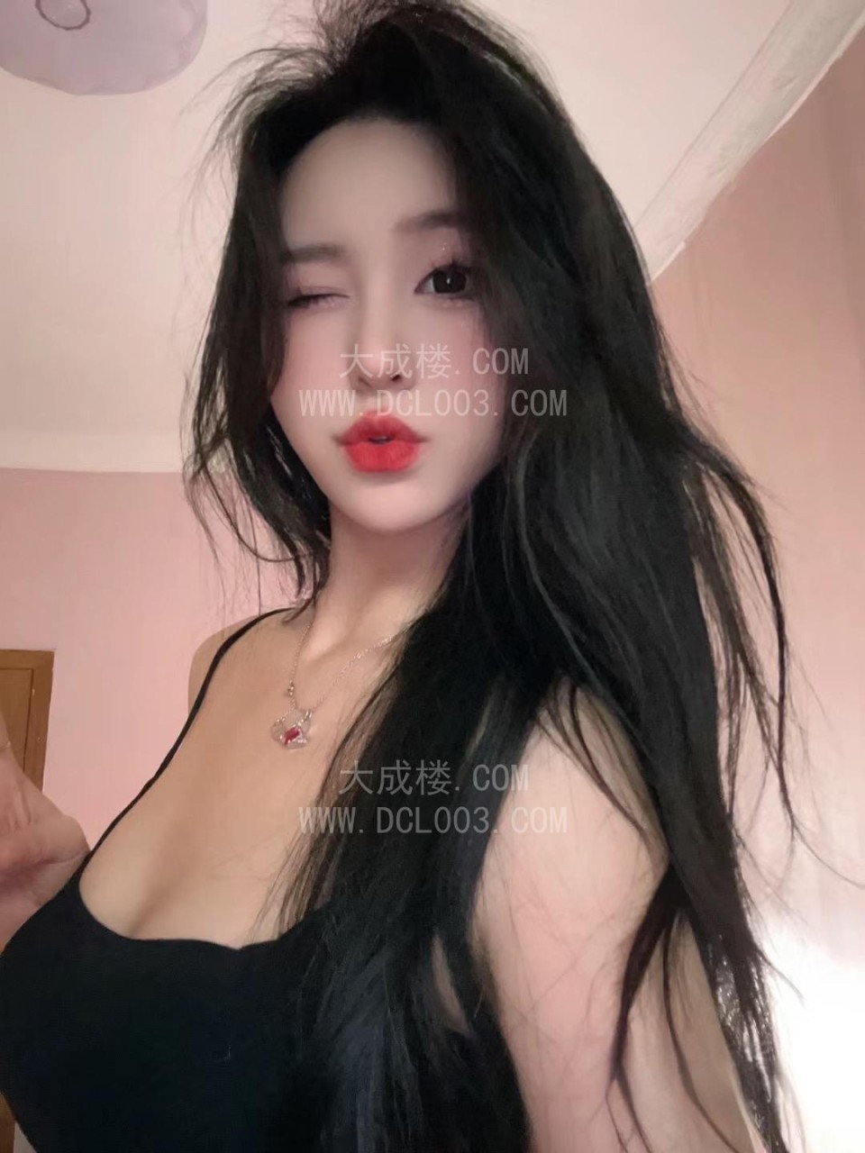 闵行白嫩小娘们
