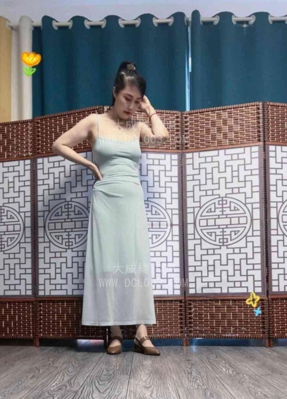 南京双飞三通少妇