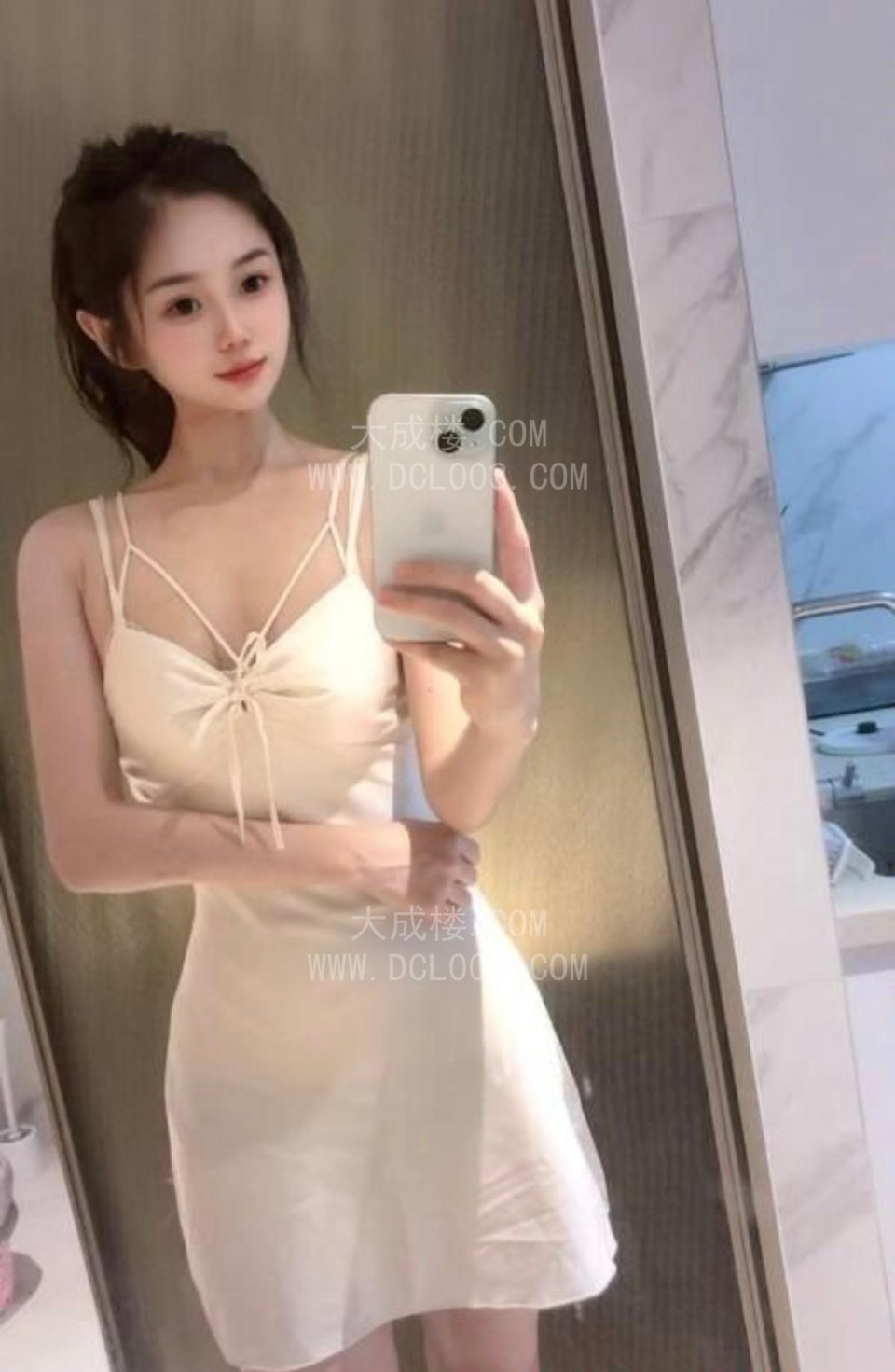 龙岗性感大长腿梦舒