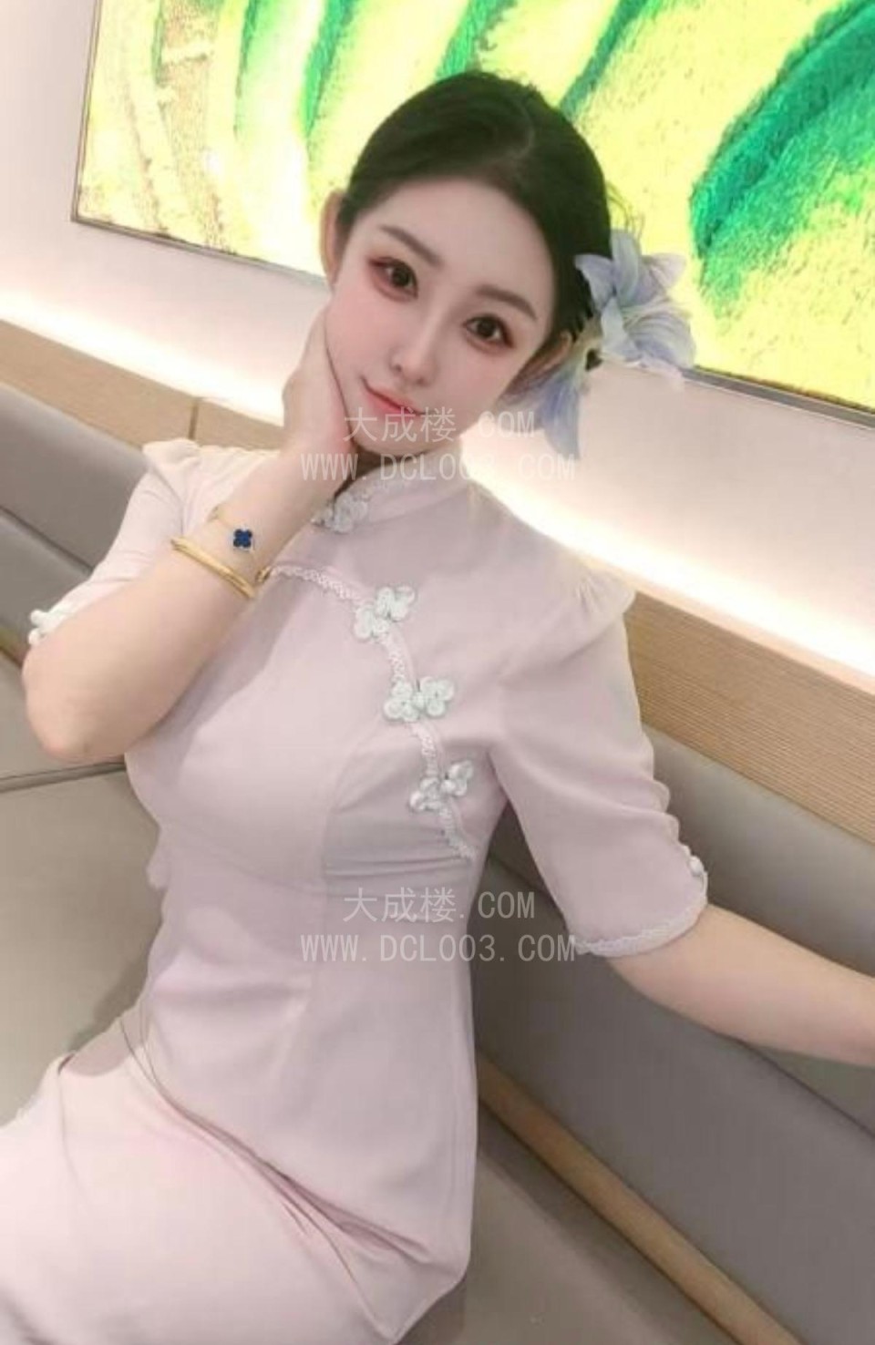 罗湖性感红酒妹