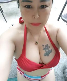 成都肥臀欧美范熟女