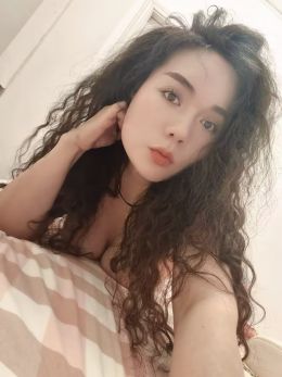 海珠广场性感少妇