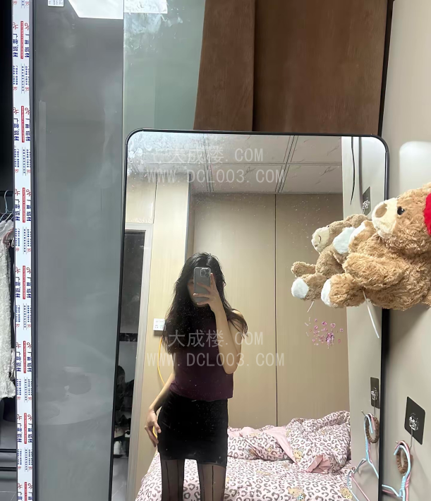 南京口爆模特身材小骚货