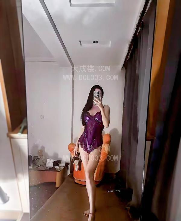 杭州东站颜控大长腿佳佳