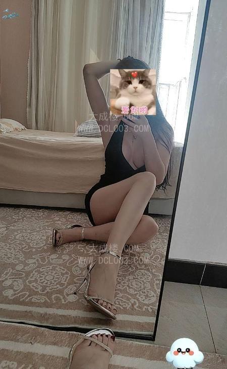 朝阳身材好长腿御姐