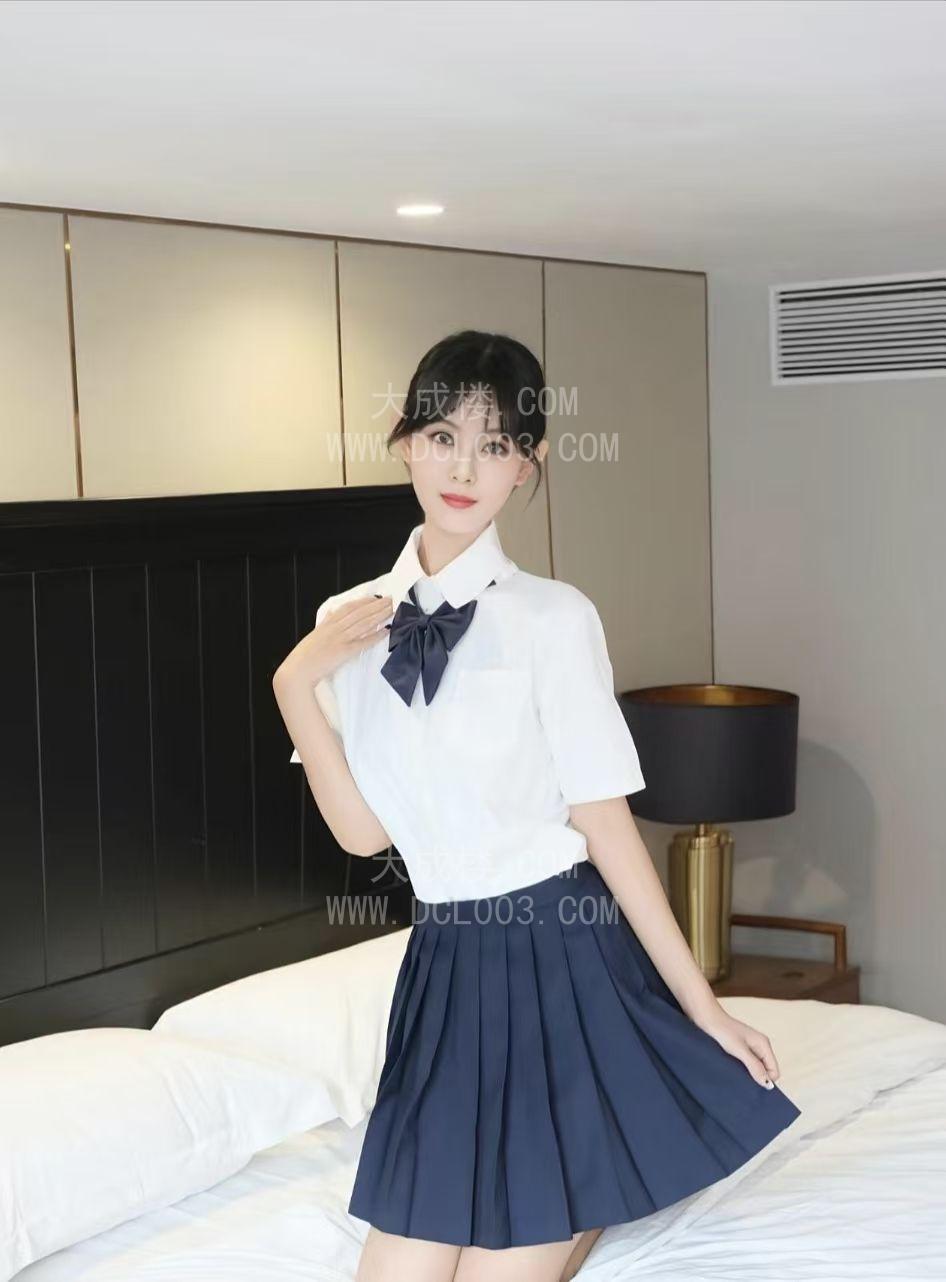 浦东长腿制服骚妹子