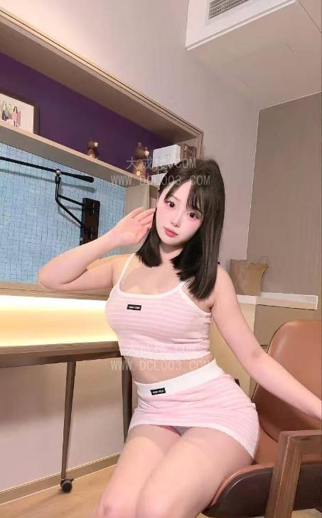 杭州上城大胸妹子七七
