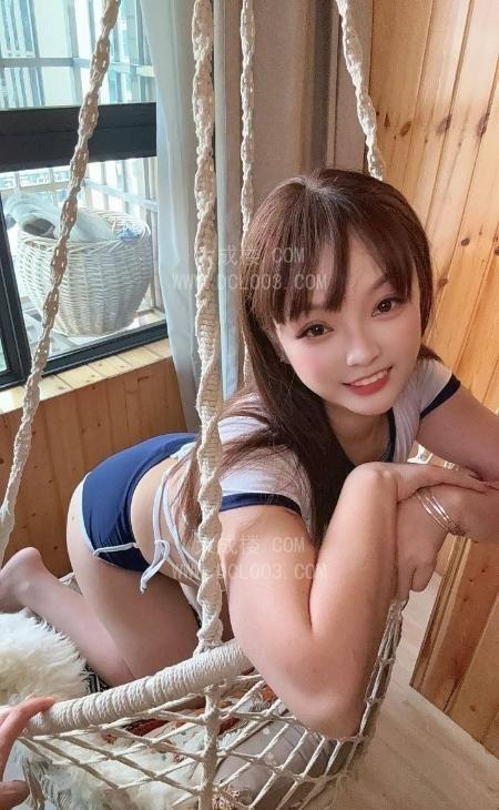 长沙大长腿清纯美少妇