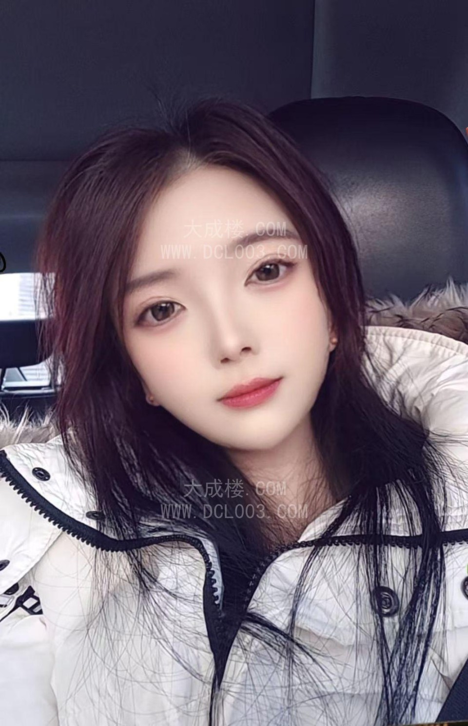 闵行浦江高挑少妇