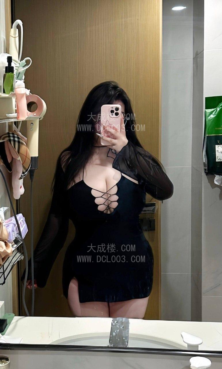 南京再刷BBW沉迷冷白皮坦克