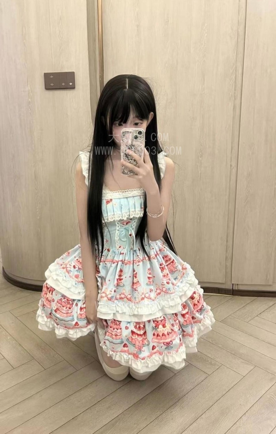 龙华粉嫩一线天妹妹