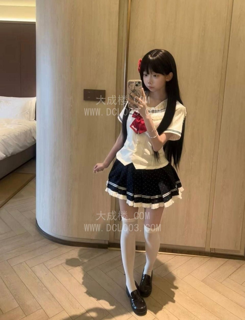 龙华粉嫩一线天妹妹