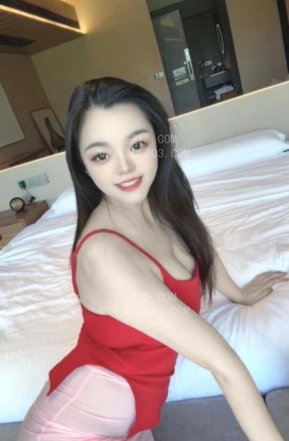 东莞性感丰满少妇狐媚娘