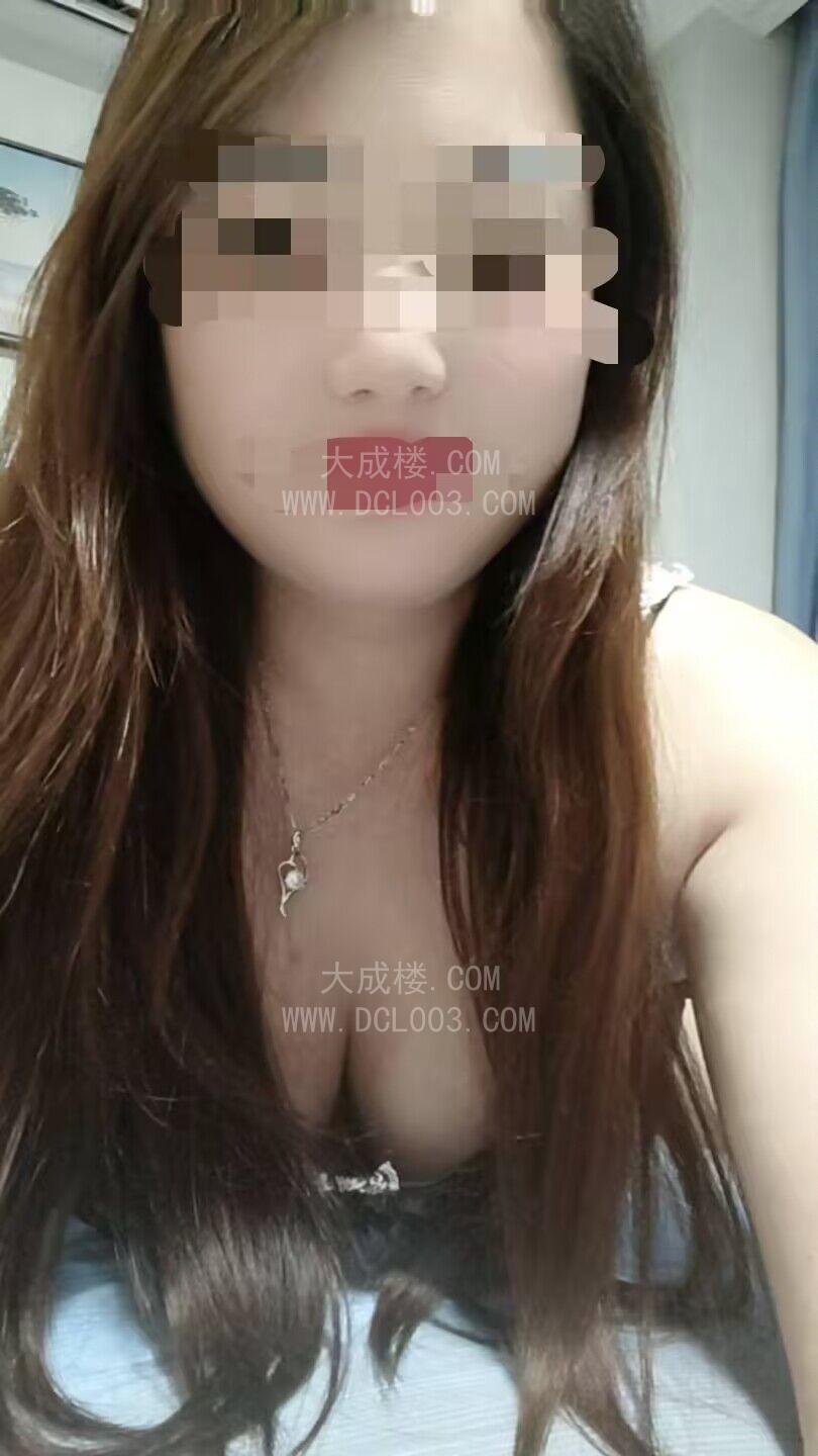 浦东五洲大道2张巨乳熟妇