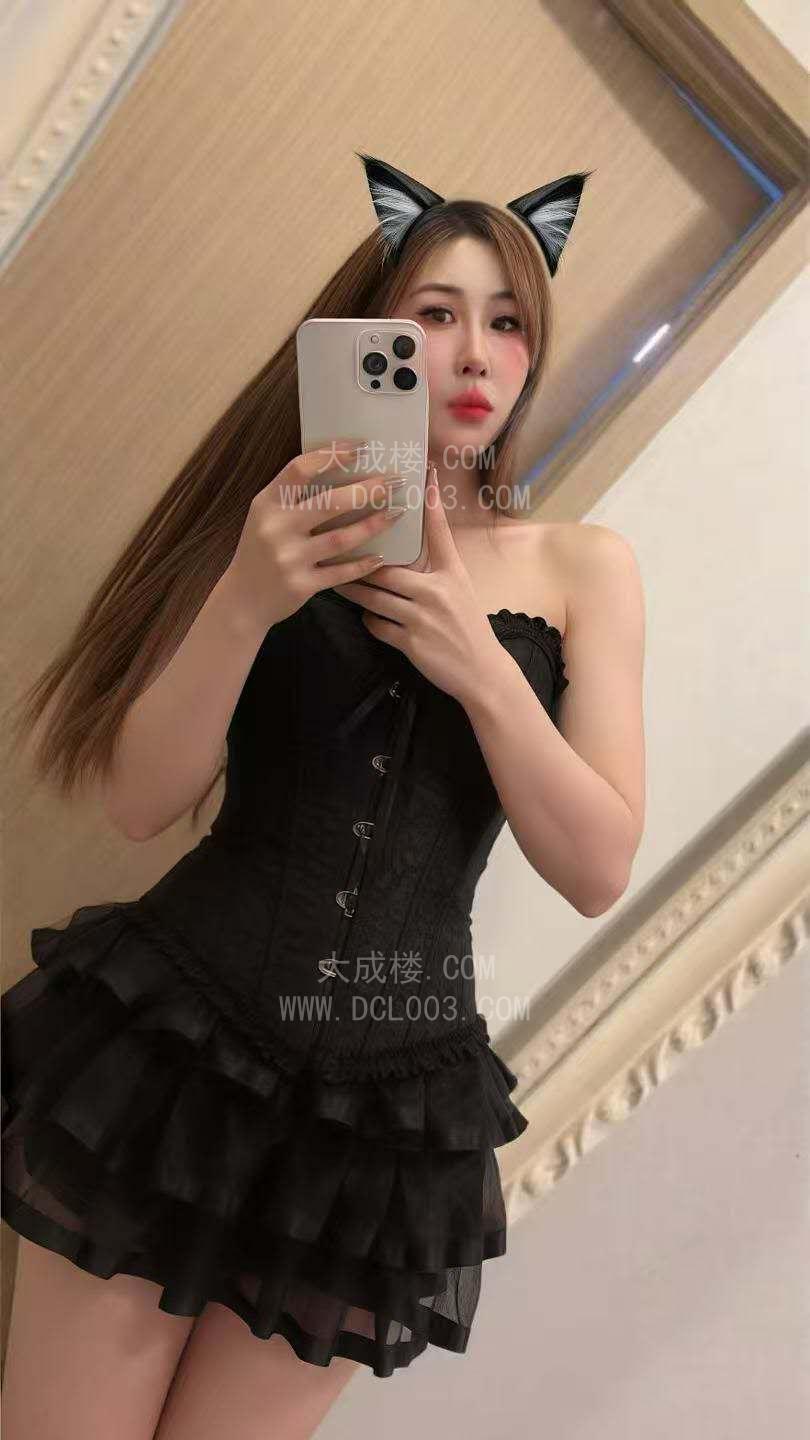 朝阳潮喷毒龙服务系少妇
