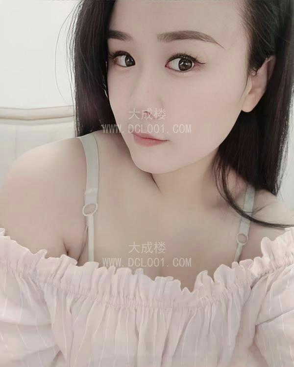 中良翘臀少妇