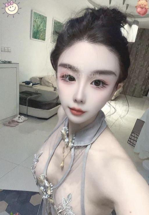 漏阴小魔女