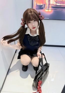 幼嫩萝莉小葡萄畅