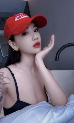 性价比超高美女铭铭